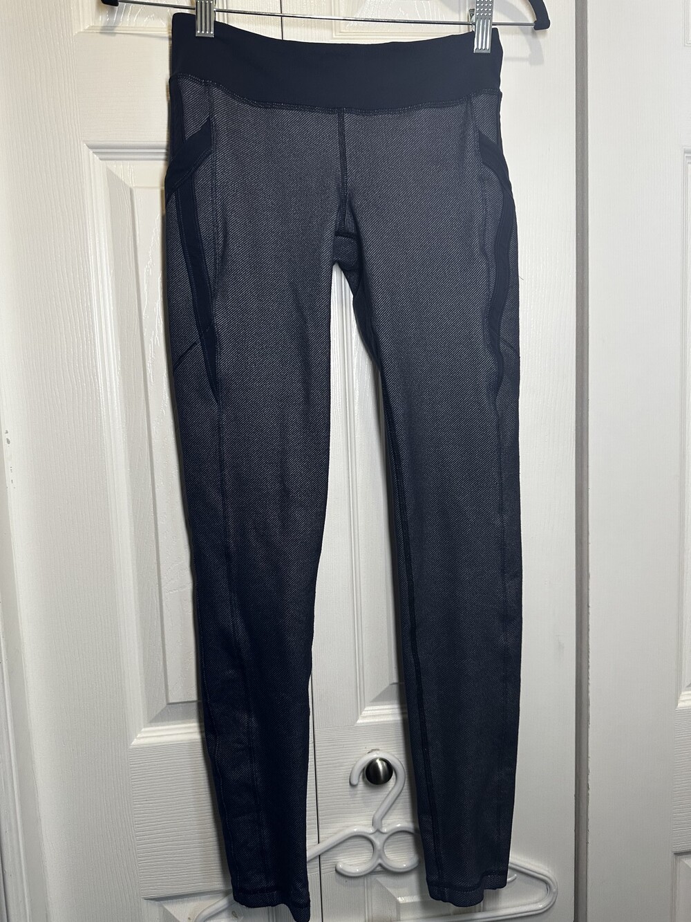 Vivva Athletica High-Rise Compression Leggings - Size 14 #118